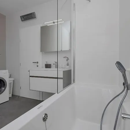 Family & Child Friendly Violet With Salt Water Pool * Makarska
