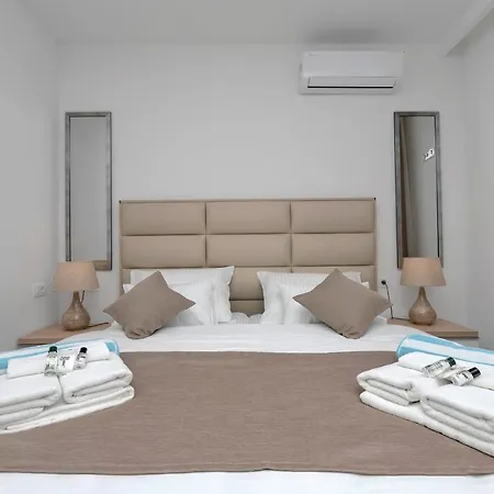 Villa Family & Child Friendly Violet With Salt Water Pool Makarska